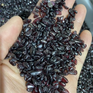 Cristalli di quarzo naturale rosso <span class=keywords><strong>granato</strong></span> tumble <span class=keywords><strong>pietra</strong></span> di guarigione di massima <span class=keywords><strong>granato</strong></span> ghiaia di <span class=keywords><strong>pietra</strong></span> per la decorazione - Product Image 5
