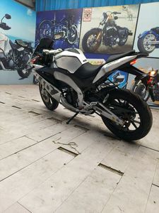 Motocicletas usadas <span class=keywords><strong>Aprilia</strong></span> GPR 150 Motos 150cc <span class=keywords><strong>Moto</strong></span> a gasolina Motos deportivas Motocicletas de carreras Motocicleta todoterreno - Product Image 2