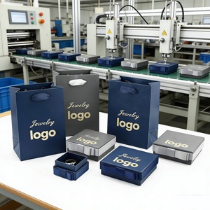 Caja de Joyería de Primera Calidad, Empaque de Lujo con Logotipo Personalizado, Caja de Joyería Estética de Diseño Compacto y Decorativo - Product Image 1