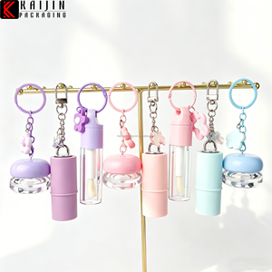 En stock : Tubes de brillant à lèvres personnalisés de 6 ml, tubes applicateurs de brillant à lèvres, flacons d'huile à lèvres, pots de crème, masques pour les lèvres et tubes de couleur pour les lèvres, ensemble avec porte-clés - Product Image 1