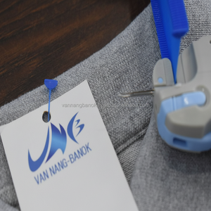 Etiqueta Estándar con Pin VP S de 35 mm, Material PP, Color Negro Natural, Marca VNB, Hecho en Vietnam, para Ropa y Jeans - Product Image 1