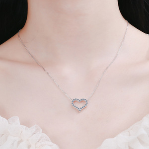 Colgante clásico de moissanita Collar de Plata de Ley 925 en forma de corazón con COLLAR COLGANTE de moissanita para mujer - Product Image 2