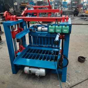 Machines à fabriquer des briques en <span class=keywords><strong>Tunisie</strong></span>, petites machines à fabriquer des briques, machines à fabriquer des briques autobloquantes - Product Image 5