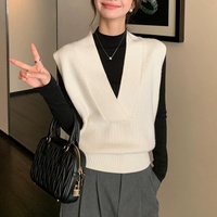 Gilet pull en velours de mouton tricoté respirant à col en V, collection automne 2026, couleur unie, coupe ample, polyvalent et décontracté