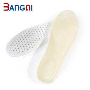 Chaussettes <span class=keywords><strong>chauffantes</strong></span> pour les pieds, <span class=keywords><strong>semelles</strong></span> intérieures thermiques pour la chaleur, très bien notées - Product Image 4