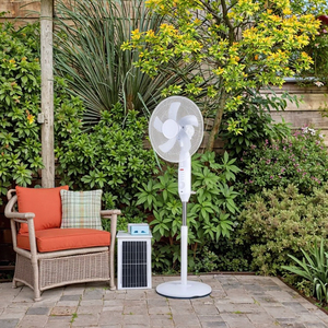 Ventilateur sur pied de 16 pouces à commande mécanique, oscillant, avec lumière LED solaire, batterie (12000 mAh), hauteur réglable pour usage hôtelier - Product Image 3