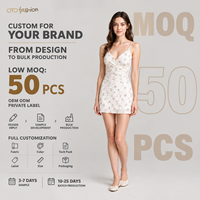 Robe courte blanche à fleurs pour femme, col en V, bretelles spaghetti, froncée, style romantique d'été, fabrication OEM personnalisée