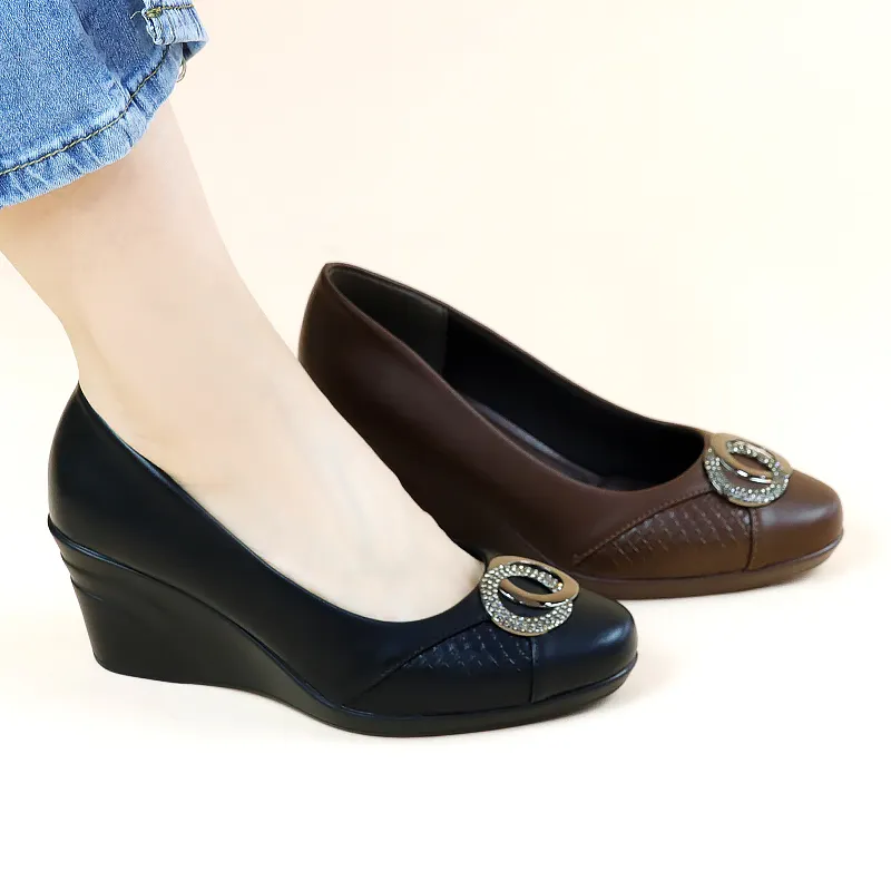 Black Pattern Type Metal buckle round pointed office shoes chucky Heels PU Women's summer block heel shoes fashion wedge shoes