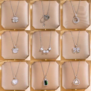 Collar de Cadena de Acero Inoxidable Chapado en Oro Vintage con Colgante Irregular de Flor de Mariposa de Cobre para <span class=keywords><strong>Mujer</strong></span>, Regalos de Joyería - Product Image 3