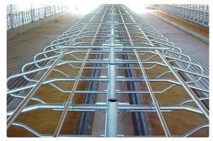 Attrezzatura per la gestione del allevamento bovino Dongchen: Bloccacollo per bovini e Bloccacapo per bovini, modello Bull Slash Pillory, zincato e durevole - Product Image 4