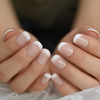 Appuyez sur les ongles avec des pointes françaises courte longueur carré en forme de solide brillant bâton sur couverture complète ongles de presse en gros faux ongles