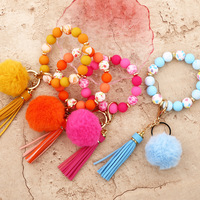 Bracelet de perles en silicone avec pendentif à franges pour femmes