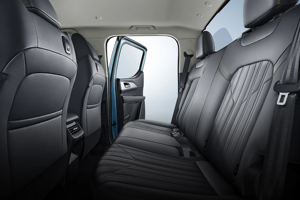 2026 Great Wall Diamond Cannon Pickup 2.0T Manual 2WD Volante a la izquierda Caja estándar Empresarial Vehículo de combustible <span class=keywords><strong>Comprar</strong></span> coche - Product Image 3