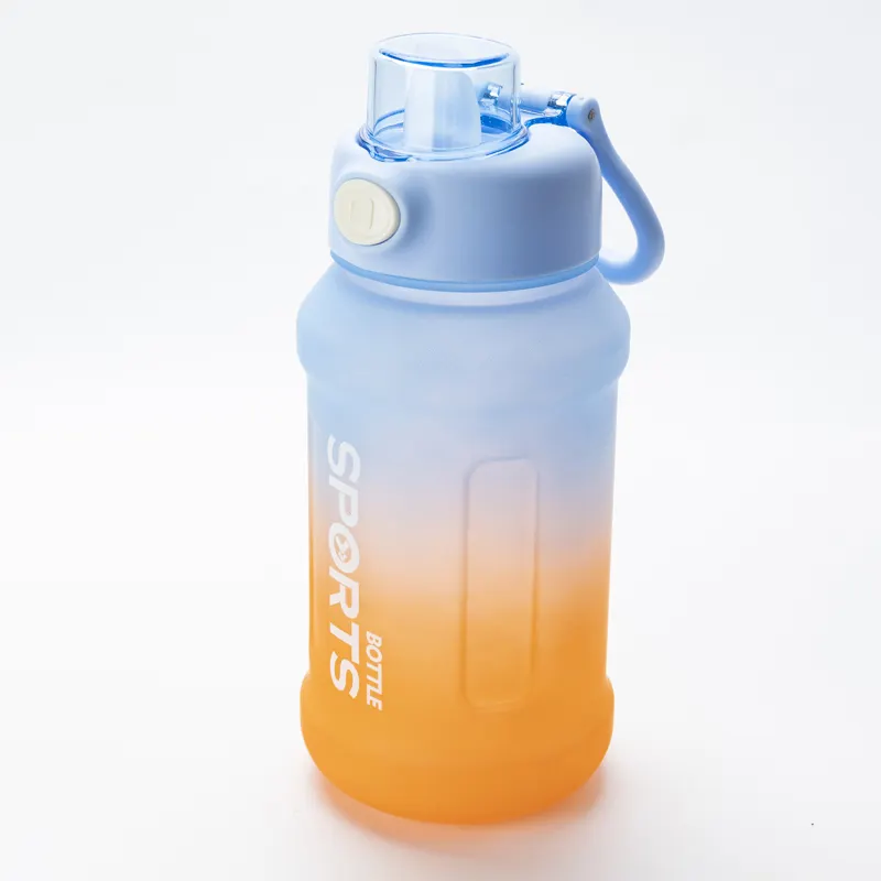 BPA 무료 상쾌한 색상 체육관 플라스틱 젖빛 인쇄 26OZ 800ml 실린더 모양 동기 부여 스포츠 물병