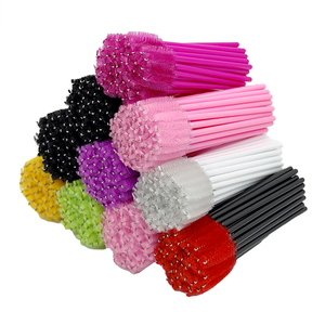 Aplicador Profesional <span class=keywords><strong>de</strong></span> 50 Piezas Desechable para Extensión <span class=keywords><strong>de</strong></span> <span class=keywords><strong>Pestañas</strong></span> con Varita <span class=keywords><strong>de</strong></span> Rímel y Cepillo Spoolie para Cejas - Product Image 1