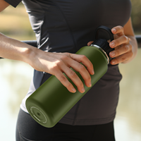 Bouteille d'eau de sport en acier inoxydable à double paroi isolée sous vide de grande capacité de 64oz 100oz 128oz avec couvercle à poignée