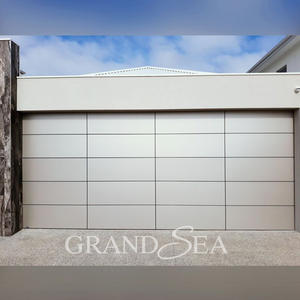 <span class=keywords><strong>Porte</strong></span> <span class=keywords><strong>de</strong></span> <span class=keywords><strong>garage</strong></span> sectionnelle sans cadre <span class=keywords><strong>de</strong></span> qualité supérieure, fabrication australienne, panneau en aluminium encastré contemporain, pour villa - Product Image 1