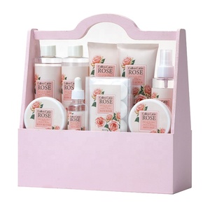 Ensemble de Douche Rose Personnalisé pour Femme – Soin Corporel Hydratant et Nettoyant – Cadeau de Saint-Valentin – Lotion Lavante Luxueuse pour les Mains – <span class=keywords><strong>Spa</strong></span> - Product Image 5