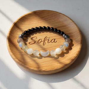 Pulsera Minimalista de Piedra Natural con Forma de Luna, Joyería de Ónix Negro y Piedra Lunar para Uso Diario y Regalo del Día de la Madre - Product Image 5