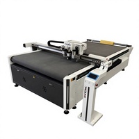 Machine de découpe numérique automatique de haute qualité à couteau oscillant pour carton ondulé et boîtes en carton, traceur CNC
