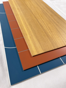 Murs décoratifs intérieurs préfabriqués en PVC au design moderne, effet carrelage sans joint, imperméables, ignifuges, écologiques, pour usage domestique et commercial - Product Image 3