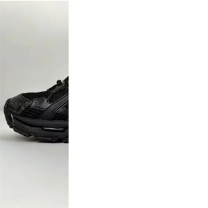 Chaussures de sport noires de style basket-ball de marque de luxe - Chaussures décontractées à semelle épaisse tendance Track3.0 LED - Product Image 1