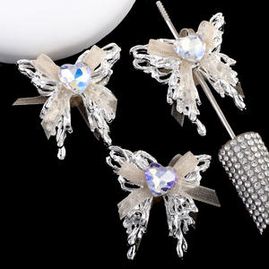 2025 nouveauté haute qualité 3D papillon pendentif paillettes strass bricolage téléphone portable porte-clés collier alliage métal perles - Product Image 2