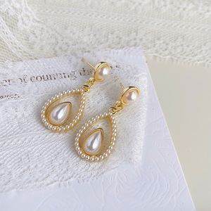 Pendientes de Perlas Retro Estilo Palacio, Pendientes Huecos en Forma de Gota de Agua, Ligeros, de Lujo, con Temperamento, Sencillos - Product Image 3