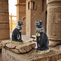 Vente en gros Décoration de maison de style égyptien Statue de chat assis déesse peinte à la main en résine artistique avec motif animal