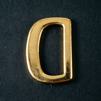 Étiquettes métalliques gravées au laser de haute qualité, personnalisées, écologiques, logo de marque en relief 3D doré, pour vêtements, sacs, chaussures, sans pli.