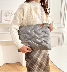 Sac pour <span class=keywords><strong>ordinateur</strong></span> portable de <span class=keywords><strong>14</strong></span> <span class=keywords><strong>pouces</strong></span> pour femme, personnalisé avec logo, léger, doux, matelassé, rembourré, pour MacBook - Product Image 5