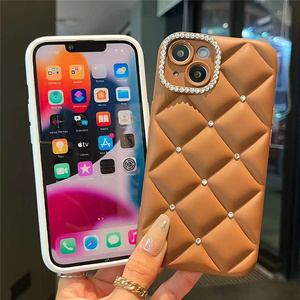Custodia per telefono galvanica 3D bling diamond 13 pro max fodera in oro trapuntata cover per cellulare alla moda per <span class=keywords><strong>iphone</strong></span> <span class=keywords><strong>11</strong></span> 12 13 pro - Product Image 6