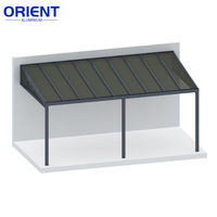 Pérgola de Aluminio Elegante con Techo de Acero para Patio Moderno y Espacios Exteriores