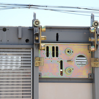 Élévateur à double cage SC200/200 pour la construction, fonctionnement à 2 mains, moteur 11-15 kW, tension 220 V/380 V, capacité 2000 kg, haute performance