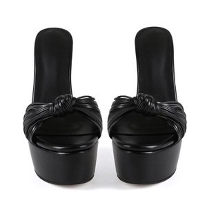 Mules <span class=keywords><strong>da</strong></span> <span class=keywords><strong>Donna</strong></span> in Ecopelle Nera con Nodo e Plateau, Tacco a Spillo Ultra Alto 16cm, <span class=keywords><strong>Scarpe</strong></span> Estive di Tendenza per Feste ed Eventi Serale - Product Image 4