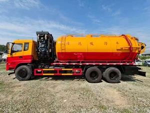 Camions d'aspiration des eaux usées Dongfeng 6x4, dragage de canalisations et aspiration des eaux usées, camion à vide diesel efficace pour l'aspiration des eaux usées - Product Image 3