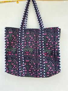 กระเป๋าผ้าฝ้ายพิมพ์ลายบล็อกสีดำ สไตล์โบฮีเมียนสำหรับฤดูร้อน เหมาะสำหรับผู้หญิง ใช้สำหรับเดินทาง ไปเที่ยวชายหาด ช้อปปิ้ง ของขวัญ และสะพายไหล่ - Product Image 2