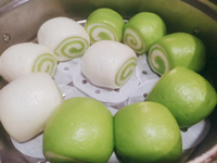 Machine à momo commerciale, machine à fabriquer des pains chinois, des baozi, des pâtés à la viande, des produits céréaliers