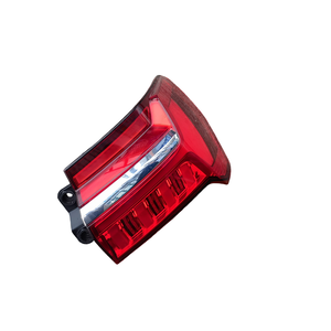 Convient aux feux arrière <span class=keywords><strong>Audi</strong></span> <span class=keywords><strong>A6</strong></span> 2019-2025, feux arrière C8, feux de freinage, d'origine, d'occasion - Product Image 2