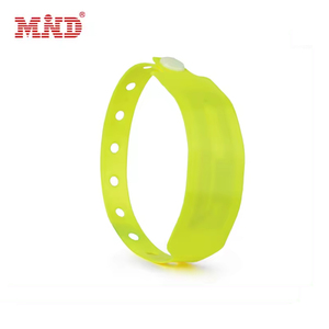 쓰기 가능한 일회용 <span class=keywords><strong>RFID</strong></span> 비닐 PVC ID 스마트 팔찌 이벤트 용 맞춤형 인쇄 1 회 손목 밴드 - Product Image 4