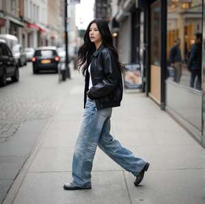 OEM Wholesale Loose Fit <b>Denim</b> Jeans Vintage Distressed Designer Hip Hop Streetwear Custom Trendy Baggy for women Jeans - Product Image 1