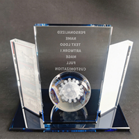 Trofeo de Cristal Neelpure 178096 con Grabado de Virus y Globo Terráqueo de Triple Panel con Base Azul para Premios en Salud y Bienes Raíces