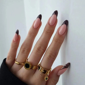 Ensemble de 24 <span class=keywords><strong>faux</strong></span> <span class=keywords><strong>ongles</strong></span> en ABS à couverture complète, design carré 3D personnalisé, avec <span class=keywords><strong>colle</strong></span>, pointe noire française, <span class=keywords><strong>ongles</strong></span> à presser doux - Product Image 4