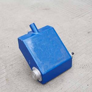 Distributeur de billes de verre noir/bleu haute efficacité Showway pour équipement de marquage routier thermoplastique, accessoires et pièces 50-500 mm 1 L - Product Image 4