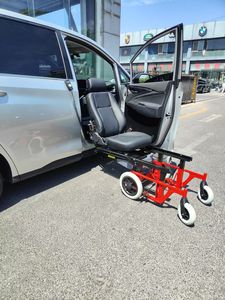 Siège de voiture de luxe en cuir sans barrière pour véhicules utilitaires, modèles Vito Alphard, avec design <span class=keywords><strong>rotatif</strong></span> et élévateur - Product Image 1