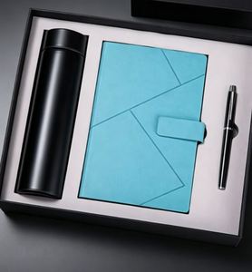 Ensemble cadeau de carnet de notes haut de gamme avec stylo et bouteille, cadeaux promotionnels d'entreprise personnalisables, article avec logo, ensemble cadeau de tasse et de carnet de notes - Product Image 3