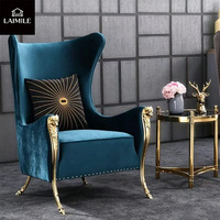 Fauteuil d'appoint classique de style royal à dossier haut, rembourré en velours, avec pieds sculptés dorés, pour projet de mobilier domestique