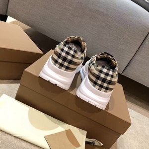Zapatos Deportivos de Hombre Casuales Blancos para Deportes al Aire Libre, Estilo Moderno y Lujoso 2026, Zapatos de Diseñador de Alta Calidad - Product Image 2