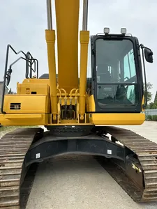 Excavadora de cadenas multiusos Komatsu PC200-11M0 con acoplador rápido para operación con múltiples accesorios - Product Image 2