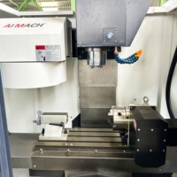 Fraiseuse à grande vitesse XH7124 XH7126 Service de fraisage CNC 4 axes Centres d'usinage verticaux cnc